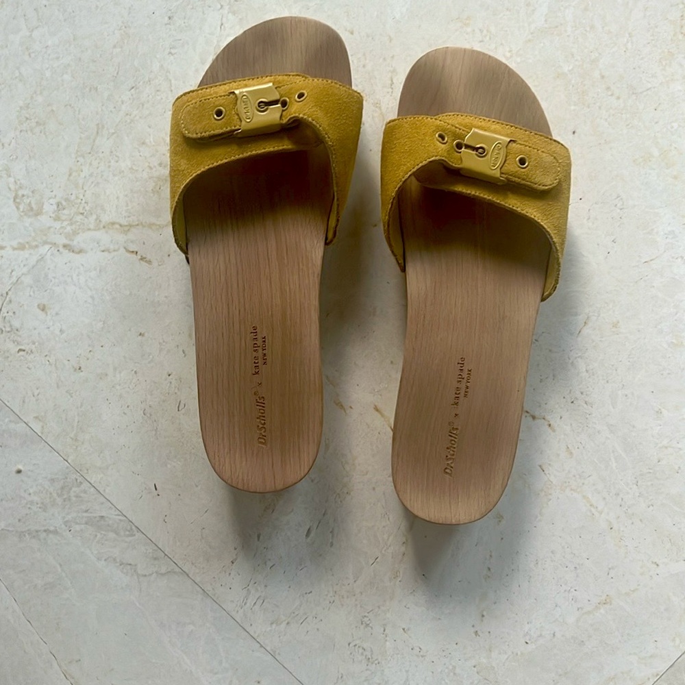 Dr Scholl’s for Kate Spade. Ladies Suede Slide Exercise Sandal.
Sz 8